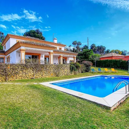 Villa 1175 El Paraiso *