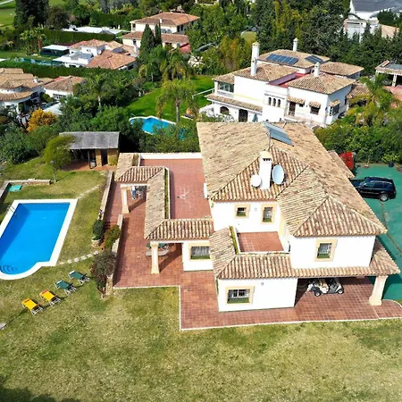 Villa 1175 El Paraiso